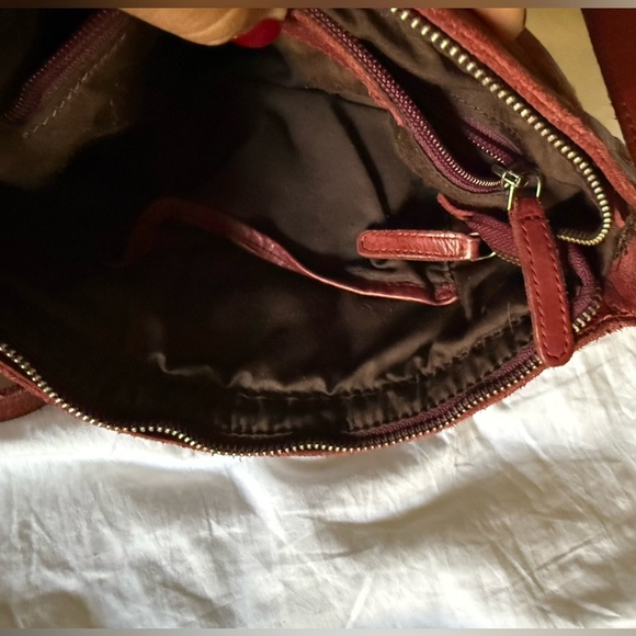 VILENCA HOLLAND - Picture 8 of 12